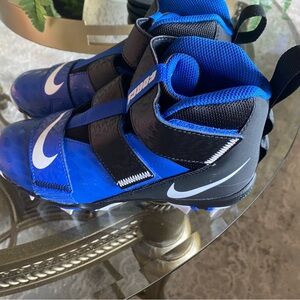 Youth Nike Force Savage 2 Shark Big Kids Football Cleats